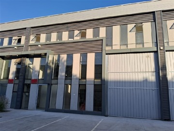 Bodega en arriendo mensual en Lampa/ Radial Nor oriente/Ruta 5, Lampa - 3 baños
