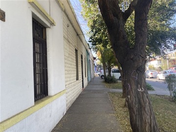 Local Comercial en venta en Mapocho 2239, Santiago - 3 baños