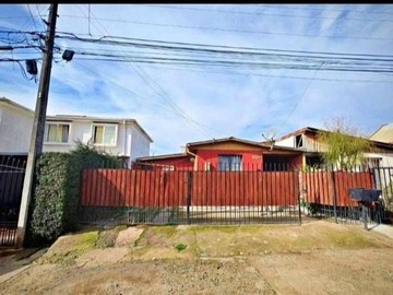 Casa en venta en Joaquín prieto 2688,talca, Talca - 3 dormitorios, 1 baño