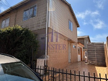 Casa en venta en Calle 5, Quintero, Valparaíso 2490000, Chile, Quintero - 3 dormitorios, 2 baños