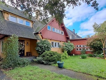 Casa en venta en Población Adolfo Mattei, Osorno, Osorno - 5 dormitorios, 5 baños
