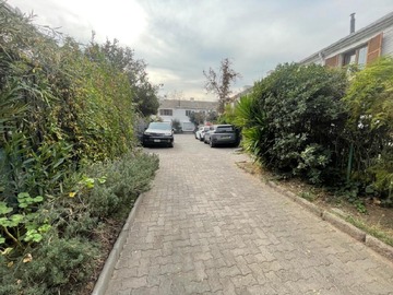 Casa en venta en Martín de zamora y la niña, Las Condes - 3 dormitorios, 1 baño