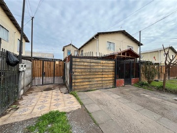 Casa en venta en je Carlos Sanchez V, Villa Los fundadores 2, Paine - 4 dormitorios, 2 baños