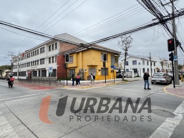 Casa en venta en Casa comercial calle matta con brasil la serena, La Serena - 5 dormitorios, 2 baños