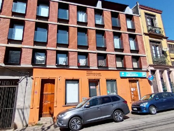 Departamento en arriendo mensual en Subida Artillería 385, Valparaíso - 1 dormitorio, 1 baño