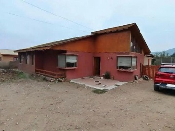 Casa en venta en Cóndores del Norte, La Serena - 4 dormitorios, 3 baños