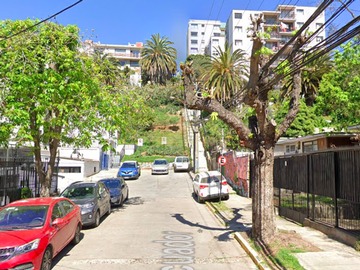 Casa en venta en Ecuador Alto precio rebajado, Viña del Mar - 4 dormitorios, 2 baños