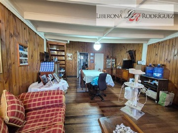 Casa en venta en Casa con gran potencial, en sector H. Gustavo Fricke, Viña del Mar - 3 dormitorios, 2 baños