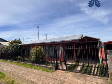 Casa en venta en Amplia Casa en Collipulli (127974), Collipulli - 4 dormitorios, 1 baño