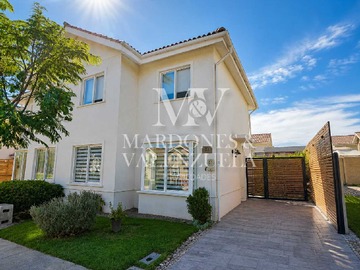 Casa en venta en Casa impecable en excelente estado y muy segura (181243), Padre Hurtado - 3 dormitorios, 3 baños