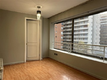 Departamento en venta en Metro Pedro de Valdivia / Barcelona, Providencia - 1 dormitorio, 1 baño