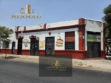 Casa en venta en Andes 2348, Santiago - 7 dormitorios, 3 baños