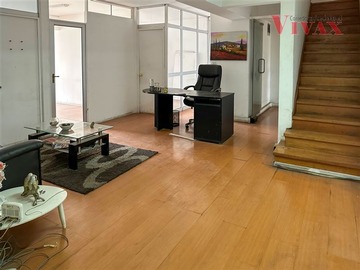 Oficina en venta en Huerfanos - San Antonio, Santiago