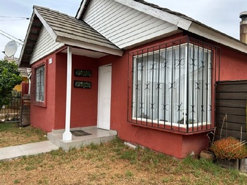 Casa en venta en Curauma, Valparaíso - 3 dormitorios, 2 baños