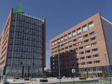 Oficina en venta en Talca, Talca - 2 baños