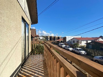 Casa en venta en Mariscadero Pelluhue Amplia casa y 3 CABAÑAS (68173), Pelluhue - 3 dormitorios, 2 baños