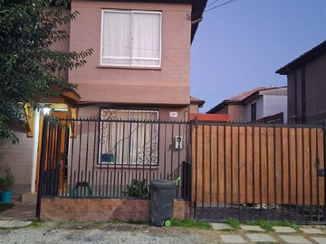 Casa en venta en lago brown, San Bernardo - 3 dormitorios, 2 baños