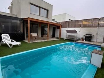 Casa en venta en Casa con Excelente Conectividad y Entorno (169247), Machalí - 4 dormitorios, 3 baños
