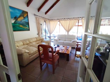 Casa en venta en Eleodoro yañez 1811, San Bernardo - 5 dormitorios, 4 baños