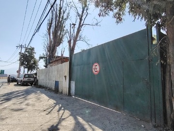 Terreno en venta en Terreno en Venta en Avenida Miraflores, Renca