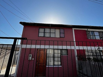 Casa en venta en Pudahuel, Pudahuel - 2 dormitorios, 1 baño