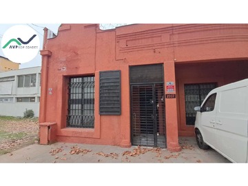 Oficina en arriendo mensual en Arriendo amplia casa oficina en barrio italia (174396), Ñuñoa - 5 dormitorios, 4 baños