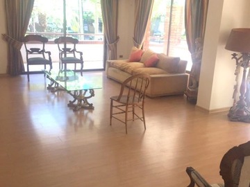 Departamento en venta en Hendaya, Las Condes - 4 dormitorios, 3 baños