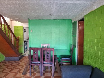 Casa en venta en Miguel de Unamuno 2393, San Bernardo - 4 dormitorios, 2 baños