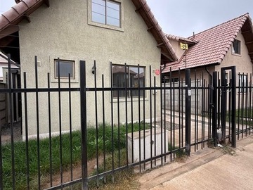 Casa en venta en Hacienda la esmeralda iii talca, Talca - 3 dormitorios, 3 baños