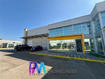 Bodega en arriendo mensual en Camino lo Echevers, Quilicura - 3 baños