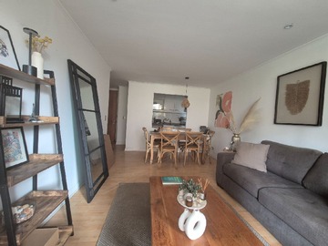 Departamento en arriendo mensual en Cerro El Plomo 5601, Las Condes, Región Metropolitana de Santiago 7550000, Chile, Las Condes - 1 dormitorio, 1 baño