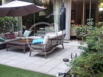 Departamento en venta en Agustín del castillo con jardin, Vitacura - 4 dormitorios, 3 baños