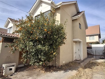 Casa en venta en Salar del Norte N°1272 Casa 38, Puente Alto - 3 dormitorios, 3 baños