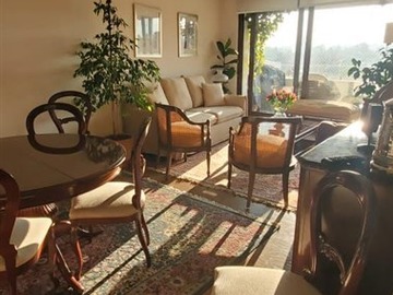 Departamento en venta en Laredo 8405, Las Condes - 3 dormitorios, 2 baños
