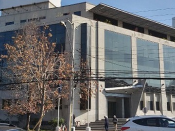 Oficina en arriendo mensual en Santa María / Bellavista, Providencia - 34 baños