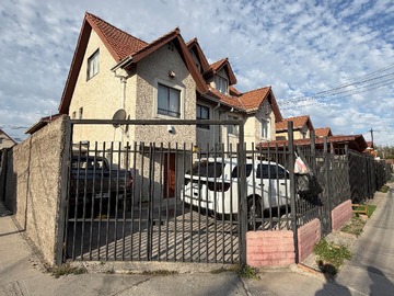 Casa en venta en Excelente Inversión en Entorno Tranquilo (163068), Maipú - 4 dormitorios, 4 baños