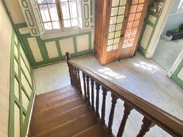 Casa en venta en A pasos de vicuña makenna (97493), Santiago - 3 dormitorios, 2 baños