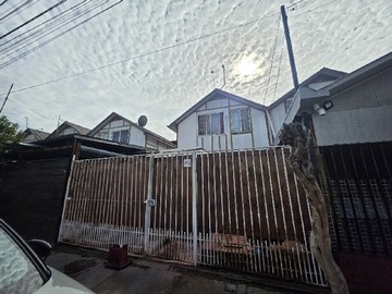 Casa en venta en Estero de lampa, Padre Hurtado - 3 dormitorios, 1 baño