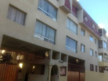 Departamento en venta en Rafael Sotomayor 55, Santiago - 3 dormitorios, 2 baños