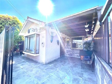 Casa en venta en Avenida 21 de mayo 5619. La Cruz, La Cruz - 3 dormitorios, 2 baños