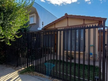Casa en venta en padre martin gusinde, Padre Hurtado - 3 dormitorios, 2 baños