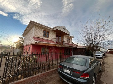 Casa en venta en Pasaje Horizonte 01, Sector Las Cadena, Santa María - 5 dormitorios, 1 baño
