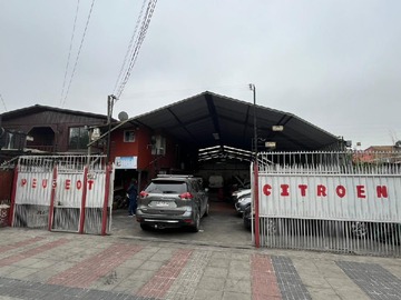 Local Comercial en venta en Venta Taller Mecánico/Galpón Com. en Departamental con Sta. Rosa. - 2 dormitorios, 2 baños