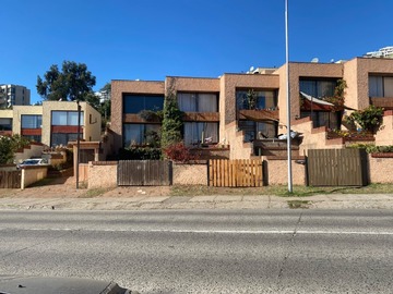 Casa en venta en Viña del Mar, Viña del Mar - 3 dormitorios, 2 baños