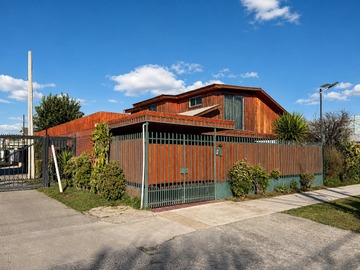 Casa en venta en Av. Primera Transversal, Maipú, Maipú - 5 dormitorios, 1 baño