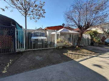 Casa en venta en Buena ubicación (172036), La Florida - 3 dormitorios, 2 baños