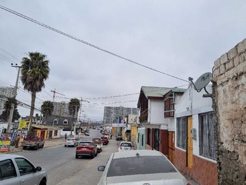 Terreno en venta en Terreno frente al mall vivo, coquimbo (105621), Coquimbo