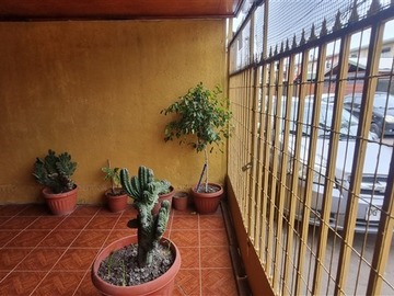 Casa en venta en Pasaje La Cadena Esquina Chiloé, Puente Alto - 3 dormitorios, 1 baño