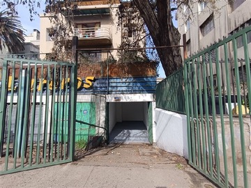 Venta / Bodega / Recoleta