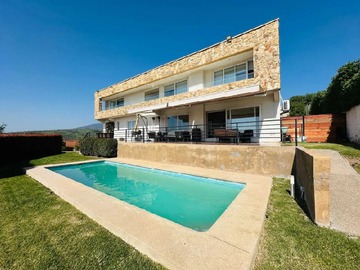 Casa en venta en Villa Alemana, Villa Alemana - 4 dormitorios, 3 baños
